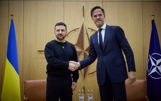 Генсек НАТО Рютте і Президент Зеленський розповіли, про що говоритимуть у Брюсселі