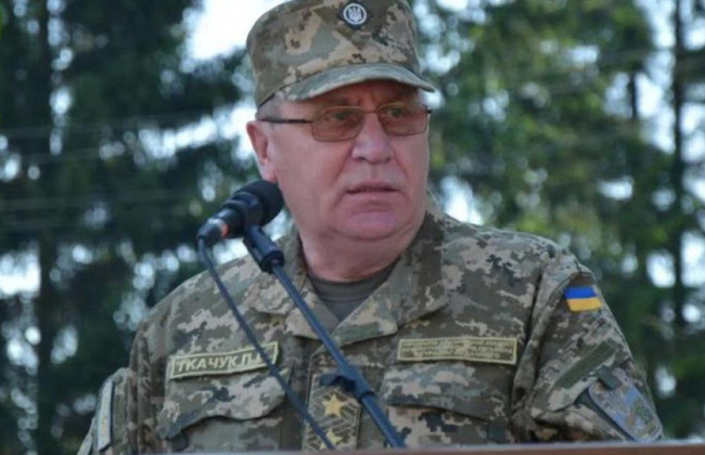 Начальника Национальной академии сухопутных войск Павла Ткачука уволили