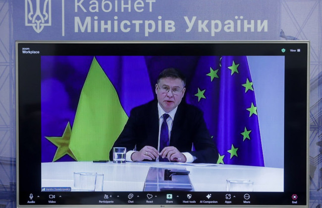 ЕС предоставит Украине макрофинансовую помощь в размере 18,1 млрд евро