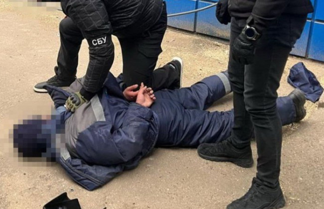 Установил камеры возле порта, чтобы шпионить за кораблями ВСУ — в Николаеве электрик получил наказание за госизмену