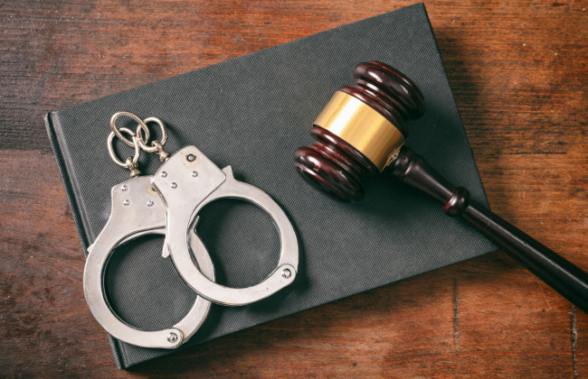 Апелляционный суд ужесточил наказание распространителям наркотиков в Черновцах