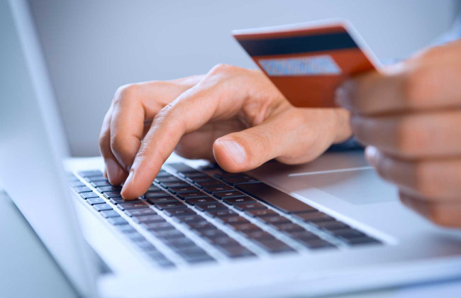 Узнал пин-код от карточки соседа и похитил у него 70 тысяч гривен — суд в Виннице наказал мужчину