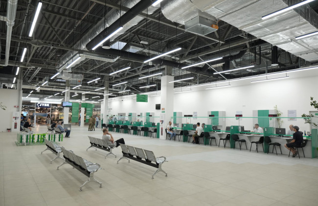 Після масштабної кібератаки українці тимчасово не можуть зареєструвати авто