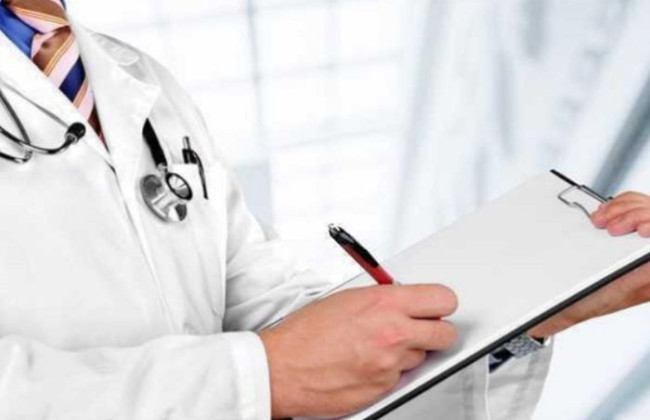 С 1 января все медицинские услуги без направления врача станут платными