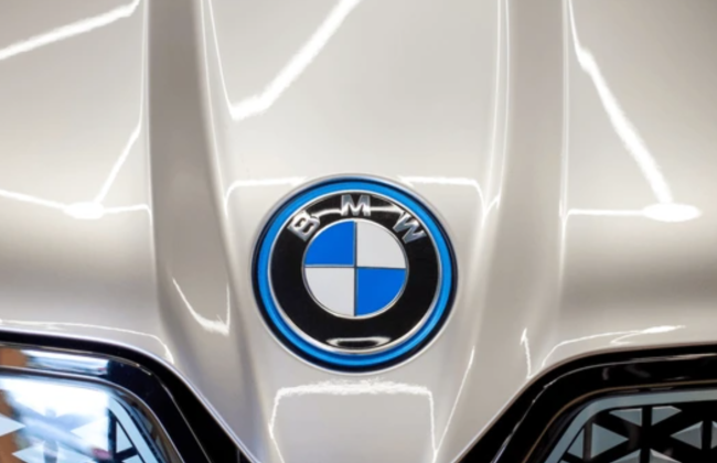 Компания BMW прекратила нелегальный экспорт своих автомобилей в РФ