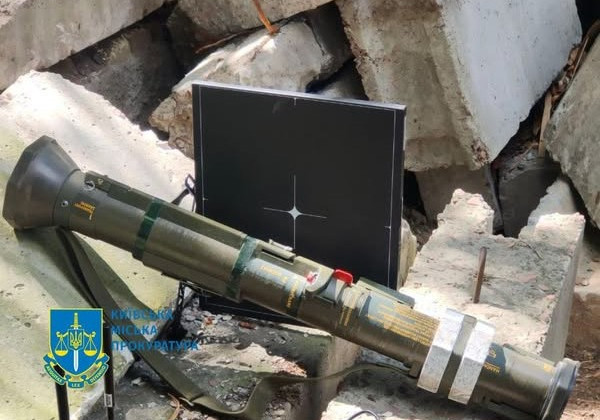 В Киеве судили мужчину, который продавал гранатометы через интернет-сайты и отправлял покупателям по почте