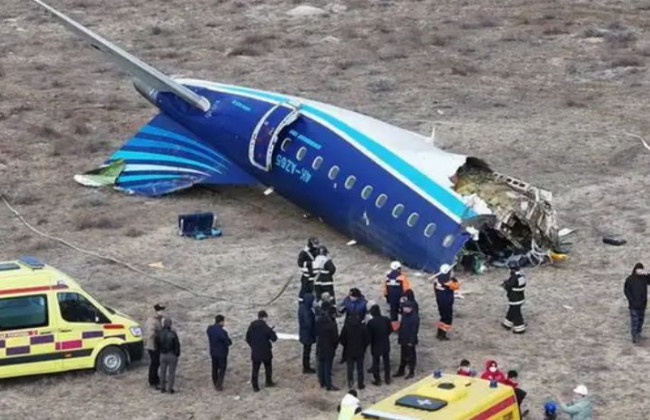 Авиакатастрофа в Казахстане — появились кадры из салона самолета до и после падения