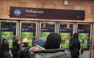 У Києві людині зажувало взуття на ескалаторі в метро – станція Либідська закрита на вхід