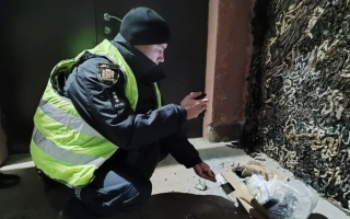 Перед Рождеством возле ТЦК в Житомирской области взорвали взрывчатку — подозреваемых задержали