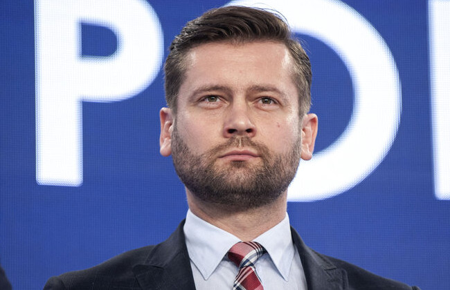 Министр спорта Польши обвинил президента Дуду в том, что тот испортил ему рождественские праздники