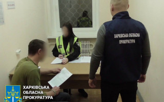 У Харкові затримали двох чоловіків, які побили та пограбували військового