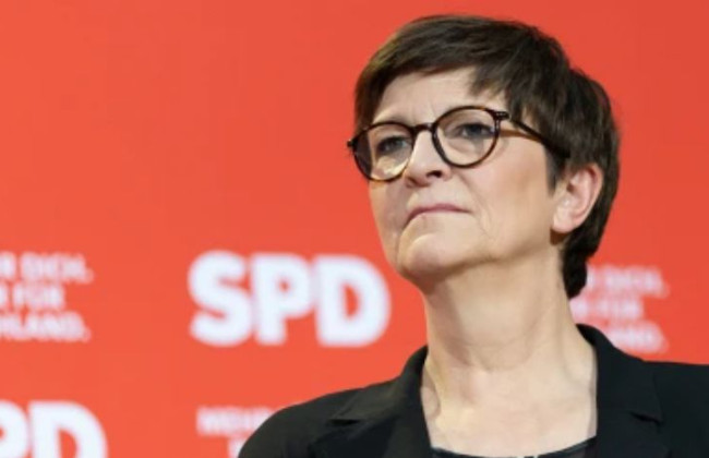 Лидер партии Шольца выступила за продолжение переговоров канцлера Германии с Путиным