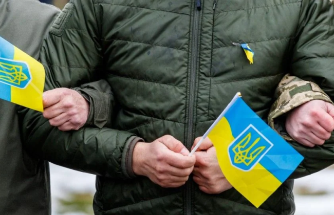 57% украинцев будут терпеть войну столько, сколько потребуется, — опрос КМИС