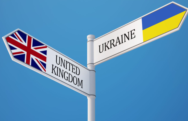 Украина продлила безвиз для граждан Великобритании и Северной Ирландии на год