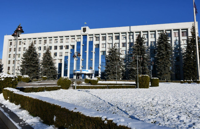 В Ровно эвакуировали работников ОГА из-за сообщения о минировании