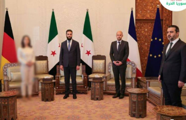 Местные медиа зарисовали Анналену Бербок на фото во время ее визита в Сирию