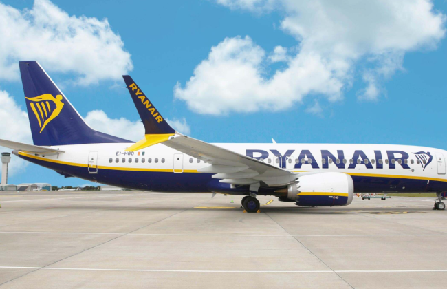 Авиакомпания Ryanair подала в суд на сорвавшего рейс пассажира и требует 15 тысяч евро компенсации