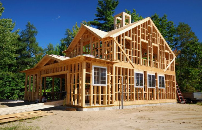 В ГИАГ напомнили особенности декларации о готовности объекта к эксплуатации по решению суда