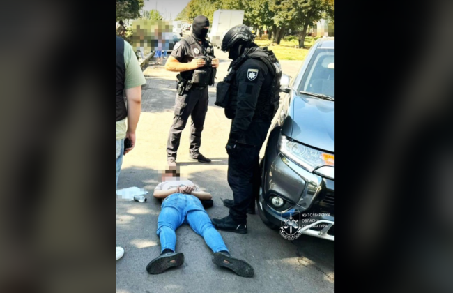 Брал 20 тысяч долларов с человека за пересечение границы — в Житомире будут судить мужчину