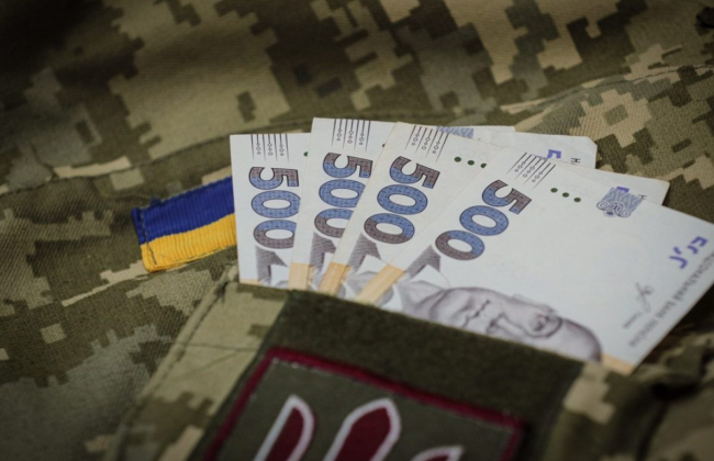 Зачисляют ли военную службу в стаж для льготной пенсии — ответ ПФУ