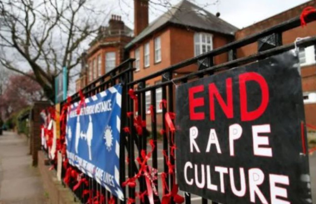 В Британии заявили, что компенсация жертвам изнасилований является «сложным» вопросом