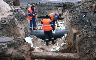 У Києві відновили теплопостачання для споживачів після аварії на перетині вулиць Жилянської та Петлюри