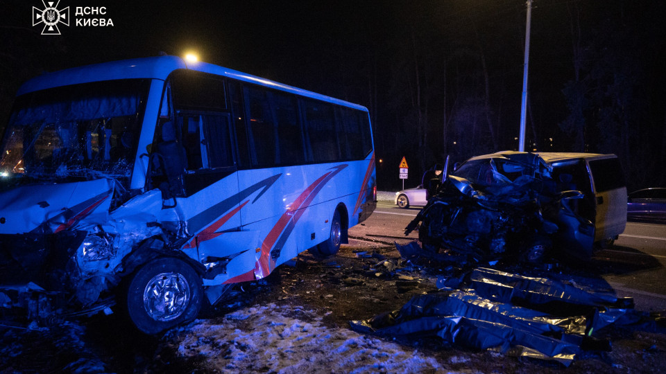 В Голосеевском районе Киева произошло смертельное ДТП с участием автобуса