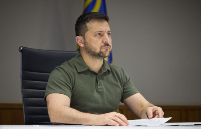 Владимир Зеленский внес в Раду законопроекты о продлении военного положения и мобилизации до 9 мая