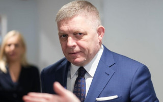 У Словаччині опозиційні депутати ініціюють вотум недовіри уряду Фіцо