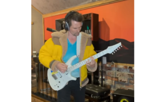 Лідер рок-гурту Muse Метью Белламі висловив підтримку Україні – відео
