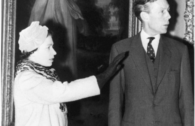 От королевы Елизаветы II годами скрывали советского шпиона в ее дворце — документы разведки