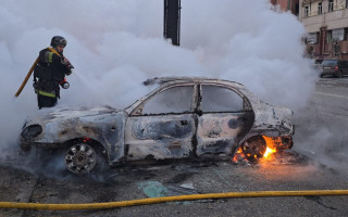 У Києві приберуть згорілі та покинуті автівки з вулиць