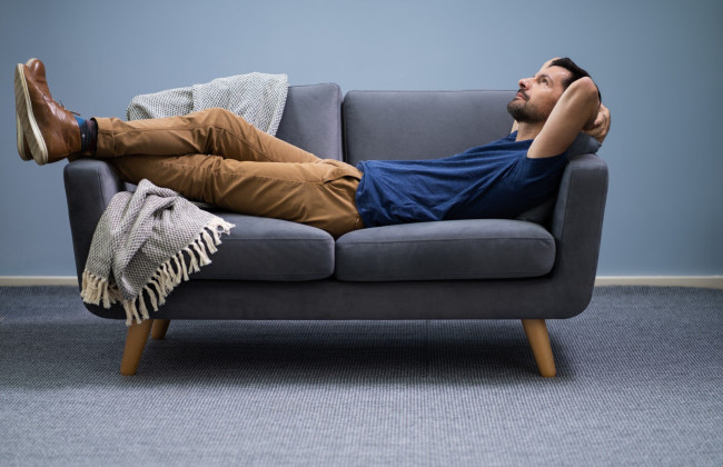 Минэкономики хочет переучить и отправить на работу сотни тысяч «экономически неактивных» украинцев