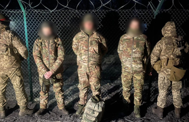 В Одесской области трое мужчин под видом военных пытались бежать в Молдову