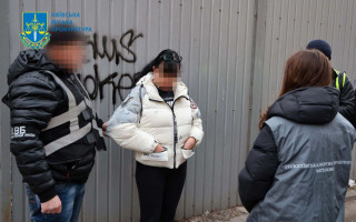 В Киеве заместительницу директора медучреждения, которая за $5000 «решала» вопрос с инвалидностью
