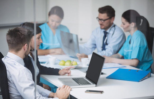 Как экспертные команды врачей принимают решения после реформы МСЭК – ответ Минздрава