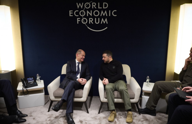 Зеленский обсудил с Шольцом усиление ПВО и продолжение поддержки Украины