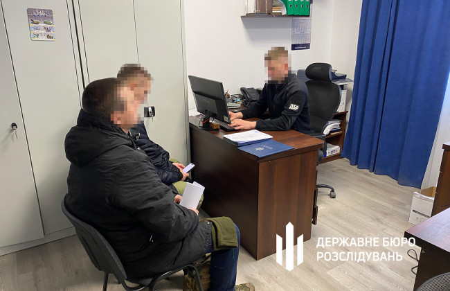 Ущерба более чем на 777 тысяч — в Ровенской области разоблачили командира роты, у которого заместитель не ходила на службу и получала «боевые»