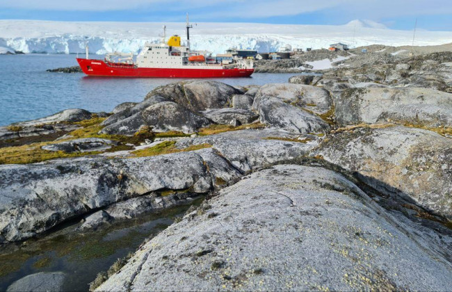 Український криголам «Ноосфера» вперше виконує місію для Національного наукового фонду США