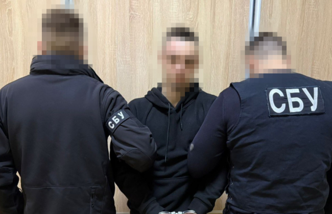 Собирались подорвать полицейских, которые должны были прибыть по вызову — в Житомире задержали российских агентов