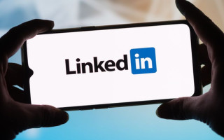 LinkedIn звинуватили у використанні приватних повідомлень користувачів для тренування штучного інтелекту