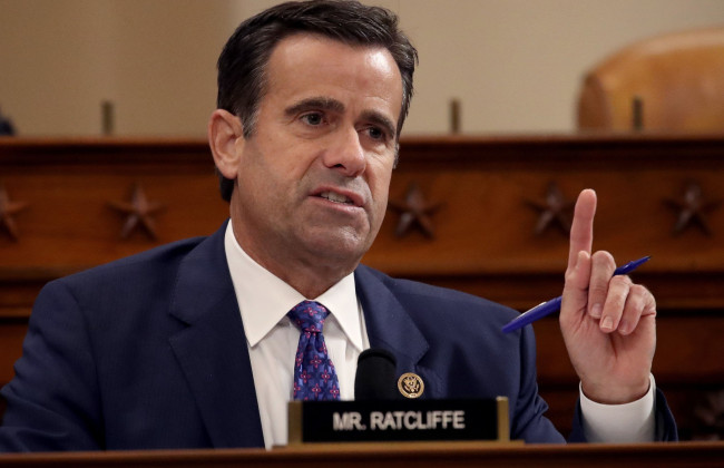 Новый глава ЦРУ Джон Рэтклифф рассматривает теорию утечки из лаборатории в Ухане, чтобы объяснить происхождение Covid