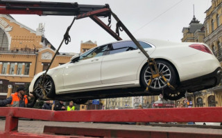У міському застосунку Києва спростили процес повернення евакуйованих на штрафмайданчик авто