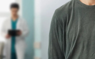 В Офісі Президента заявили, що строк проходження ВЛК потрібно продовжити мінімум на три місяці