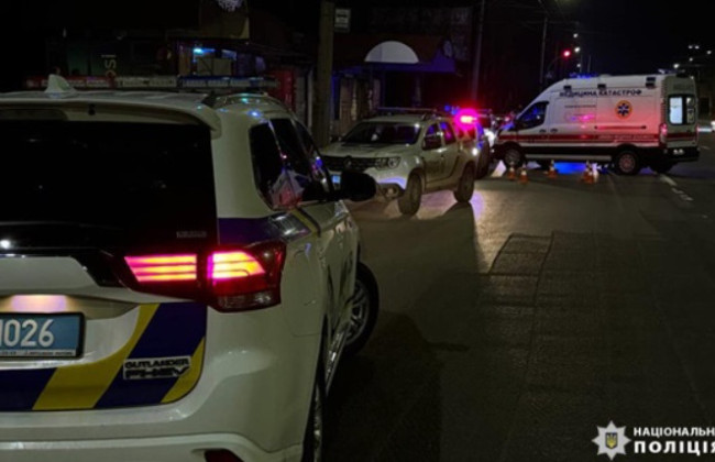 В Черкассах вблизи парка произошла стрельба, есть пострадавшие