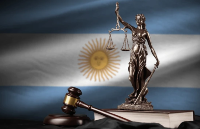 В Аргентине по Уголовному кодексу уберут понятие «убийство женщины», которое наказывается строже