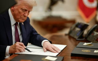 Дональд Трамп запровадив 25% мита на всі товари, що надходять до США з Колумбії