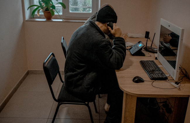 Украина снова позволит российским пленным звонить по телефону родным, но с ограничениями