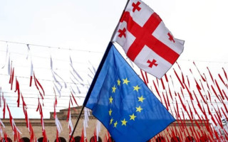 Рада ЄС призупинила безвізовий режим для грузинських дипломатів та посадовців