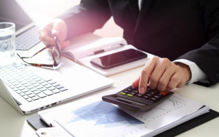 Яка ставка військового збору для фізосіб, які проводять незалежну професійну діяльність